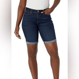 LEVI’S Modern Skinny Jean Shorts 20W